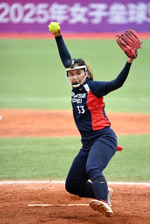 南京天之蓝主场大胜长白山恩都里