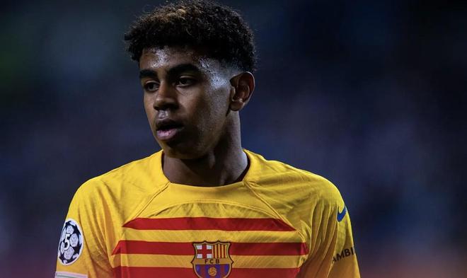 意甲-迪巴拉破门佩莱格里尼中柱 罗马1-0小胜萨索洛