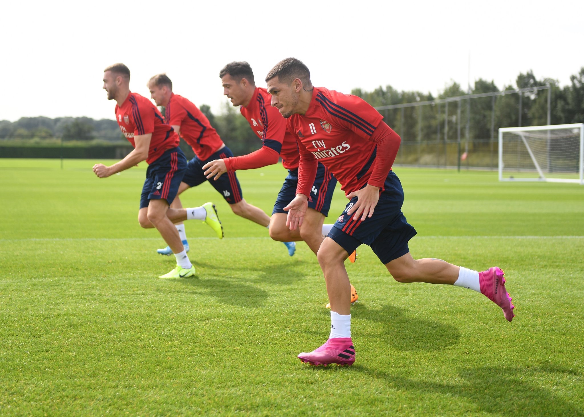 库里27+10德罗赞24分 勇士主场大胜送国王七连败