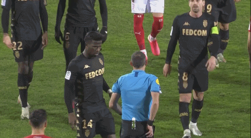 轻竞技游戏成新趋势