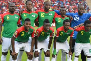 切尔西新帅罗森尼尔迎来严峻挑战，库库雷利亚成关键人物